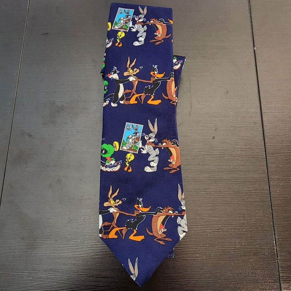 Looney tunes stamp collection tie medley cartoon bugs bunny taz tweety bird‎ 58"